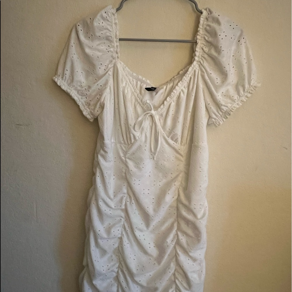 White divided scrunched dress